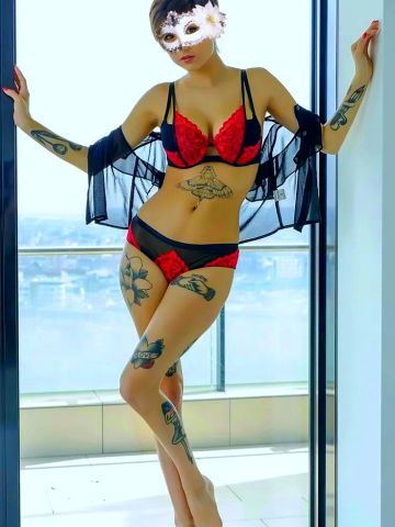 Елена Особый повод